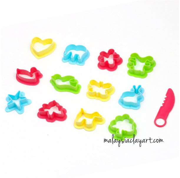 Assorted 13 Pieces Cutter with Different Shapes