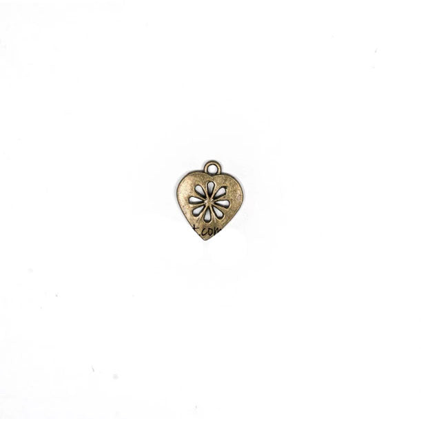 1 x DIY Zakka Vintage Love Heart Charm (1.7cm)