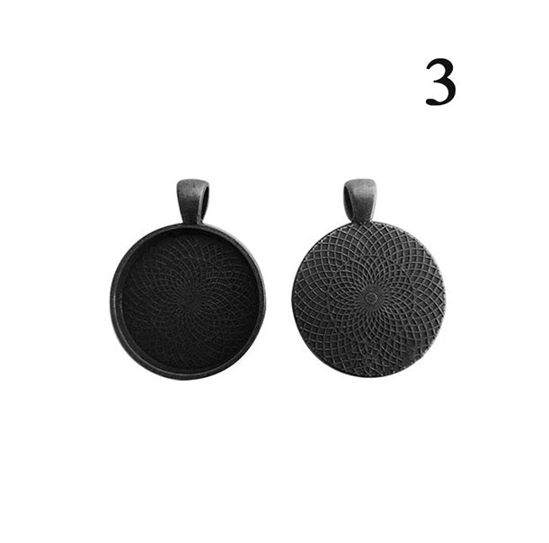 1 x Necklace Pendant Round Frame