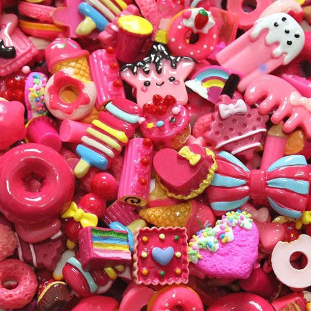 10 x Magenta Assorted Mix Kawaii Decoden Kit Cute Cabochons