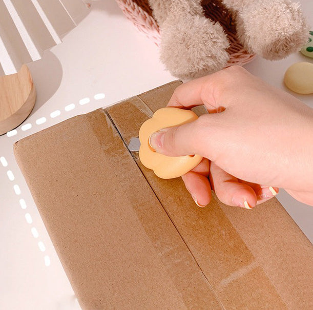 Cute Cartoon Cat Claw Small Parcel Box Knife Portable