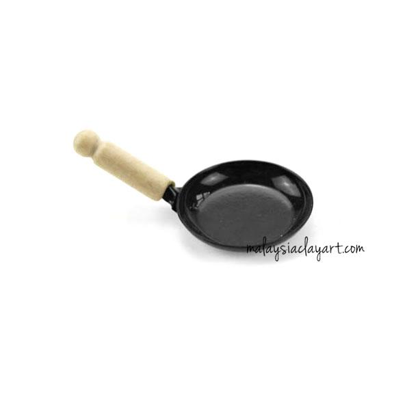 1 x Miniature Frying Pan with Wood Handle